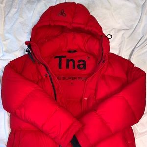 size xs TNA super puff in red! ♥️